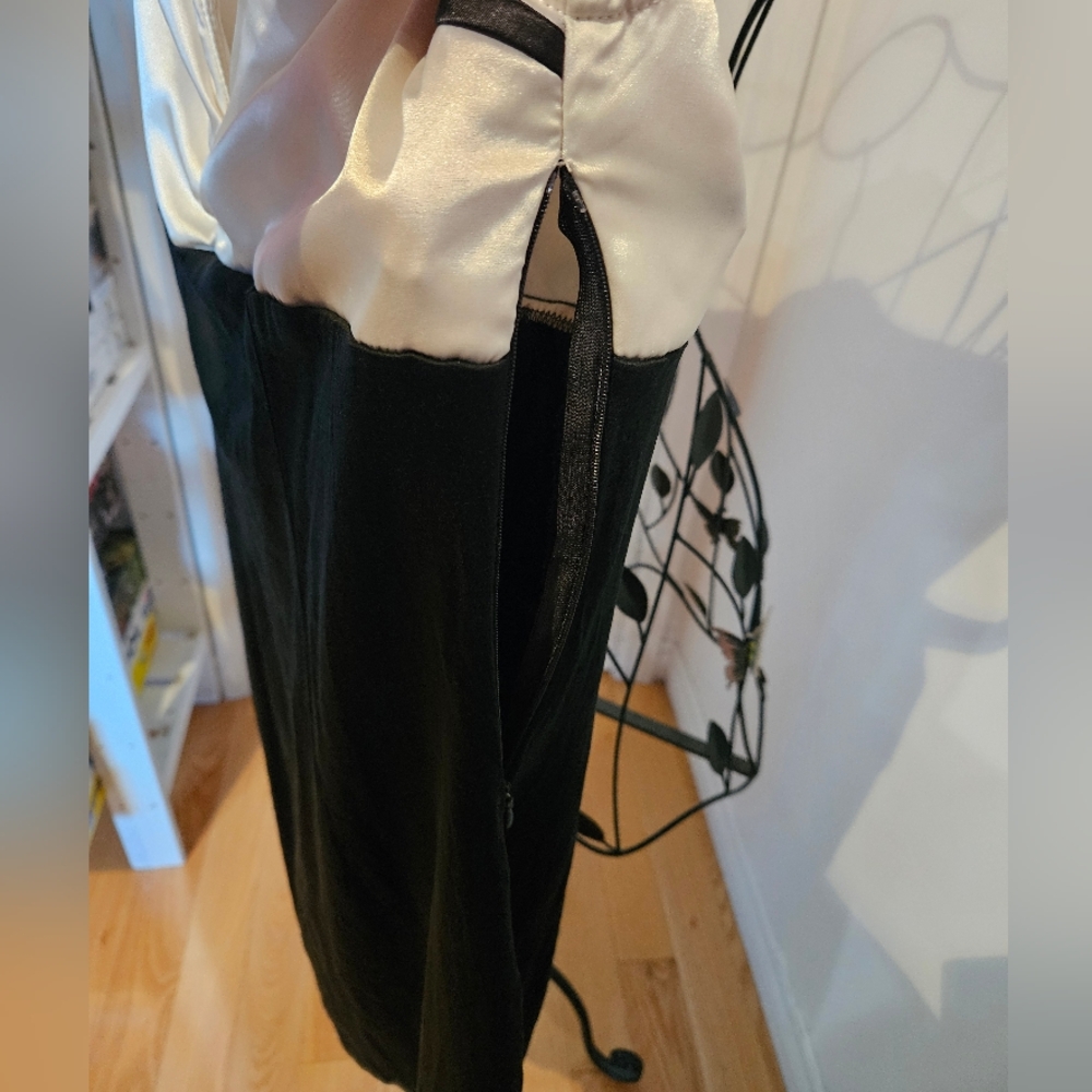 Midi‎ Satin Dress - Picture 3 of 3